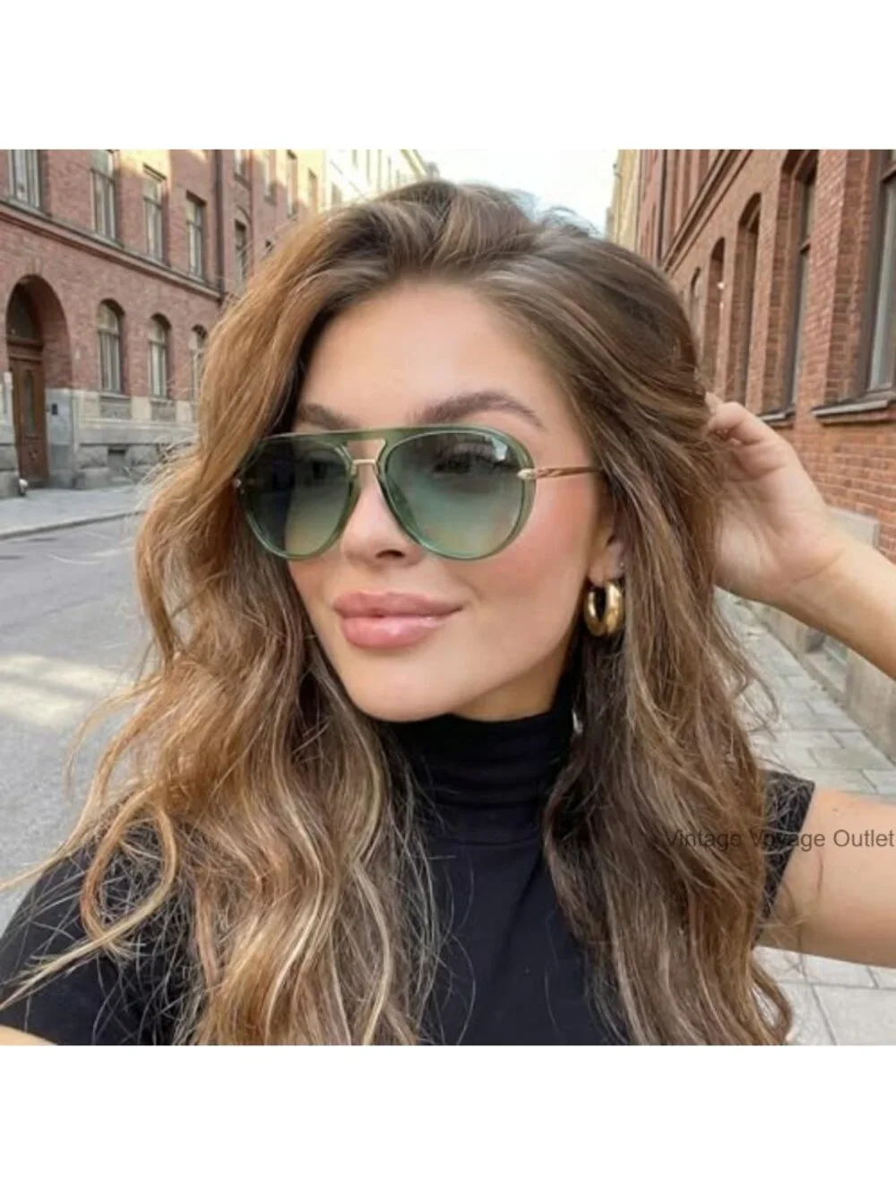 Retro Oversized Aviator Sunglasses for Women with UV Protection